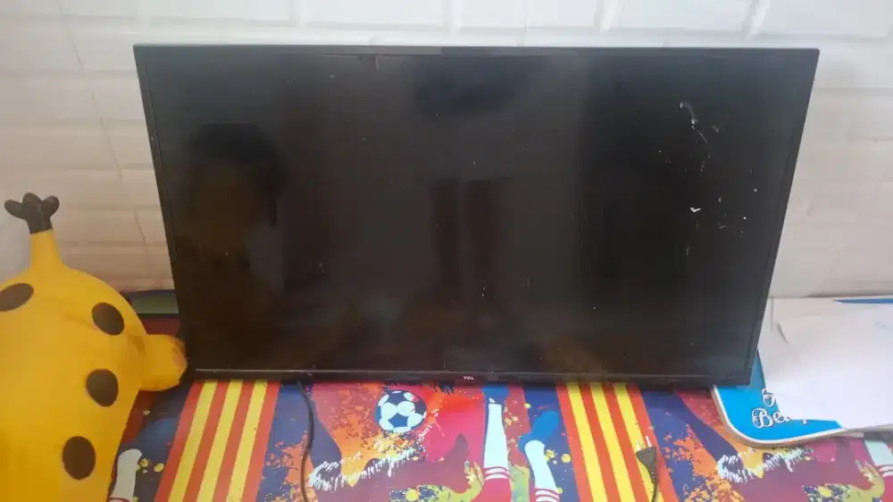TV LED merk TCL 40