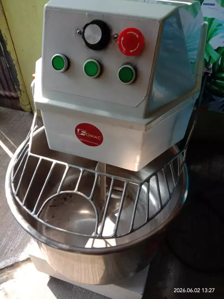 mixer spiral kav 10-12kg terigu.merk Fomac. second  mantab