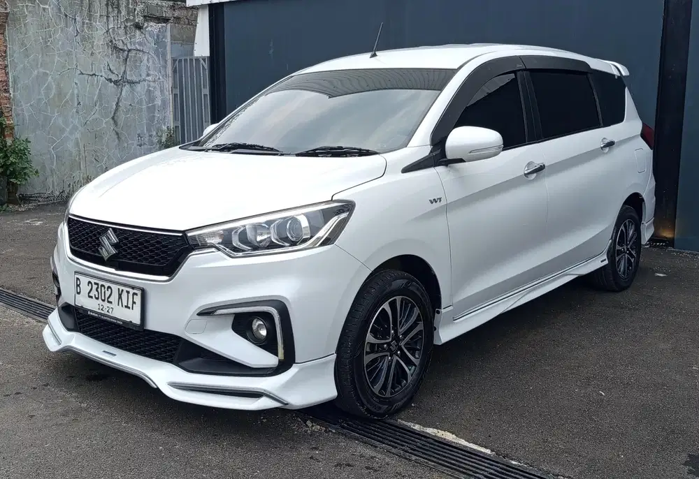 Suzuki Ertiga Sport Hybrid AT 2022