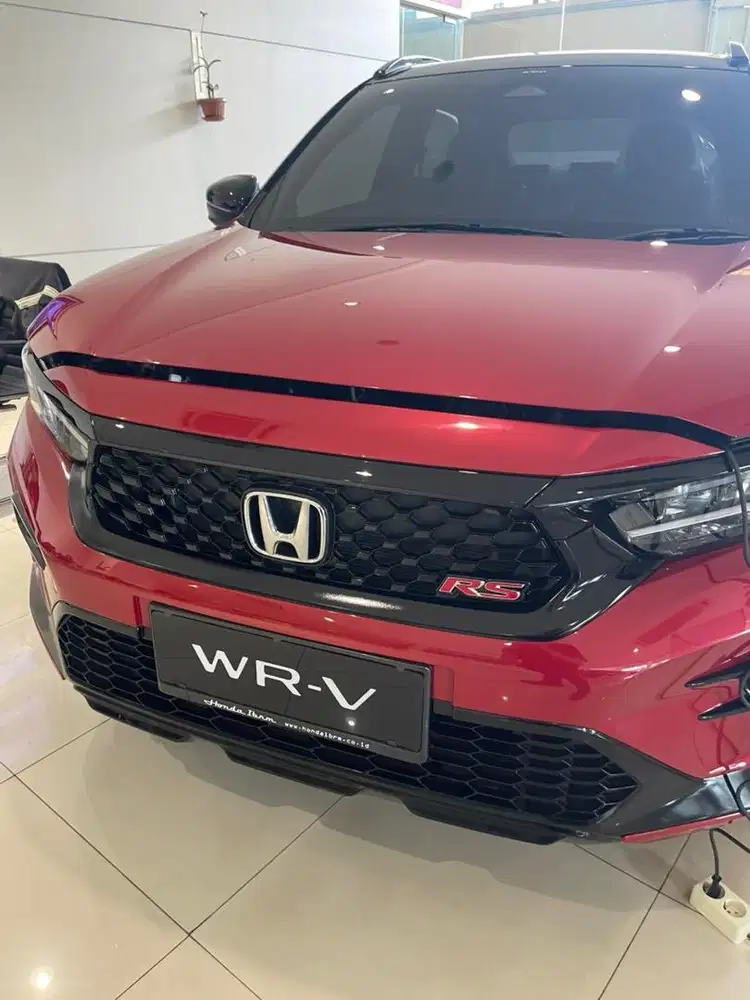 HONDA WR-V RS CVT TWO TONE WARNA MERAH SEDIA CASH DAN CREDIT