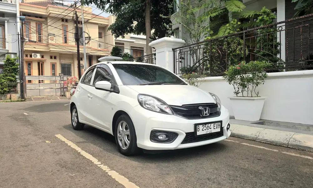 Brio E CVT 2018 cakep banget