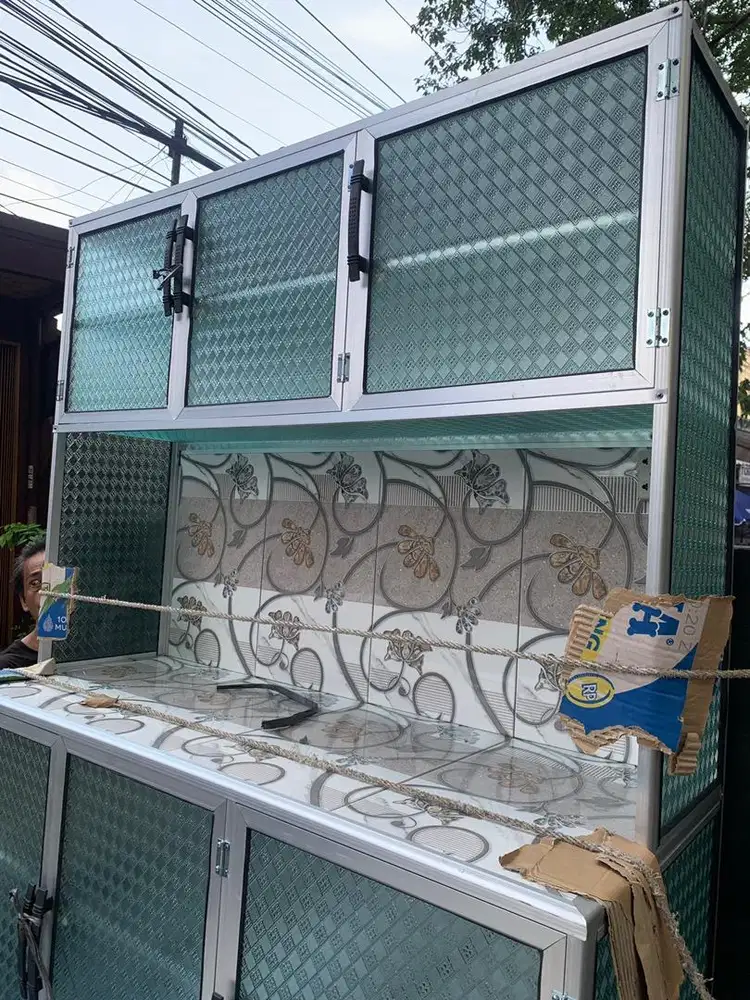 Rak piring alumunium 3 pintu