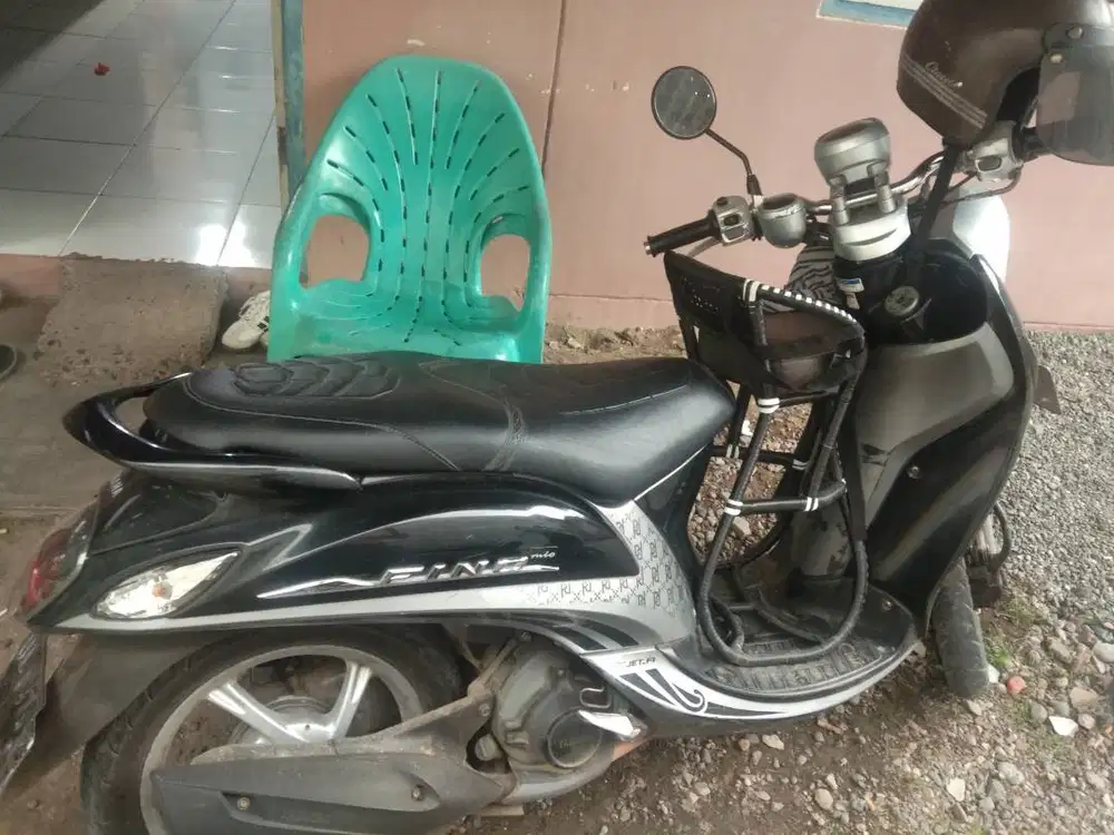 Dijual yamaha vino thn 2015 ss lengkap. Plat panjang baru urus.