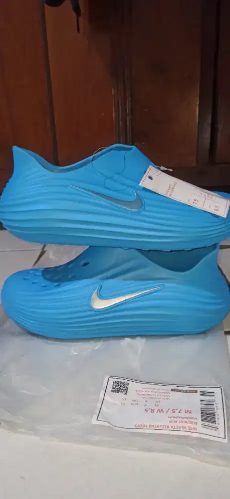 Sendal nike rejuven 8