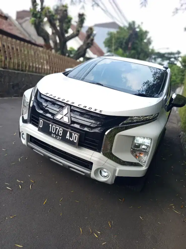 Mitsubishi xpander cross premium package automatic 2021