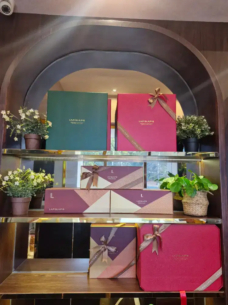 SPG Store LapisLapis