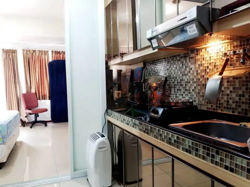 Disewa Studio Royal Medit Royal Mediterania Garden Tanjung Duren, Selangkah ke Central Park Mall, Neo Soho & Soho Capital Jakarta Barat