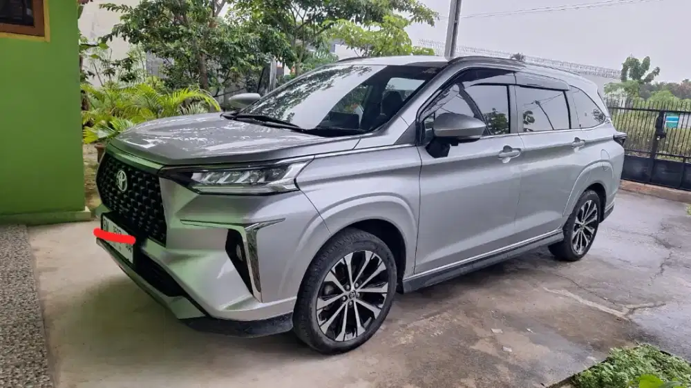 Tangan pertama dari baru