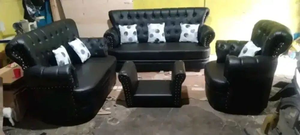 Service sofa Bandung