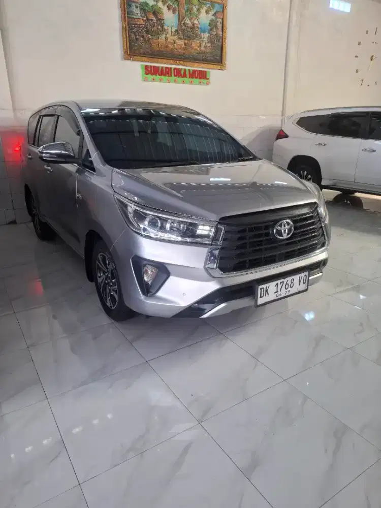 Toyota  Kijang innova rebord V matic