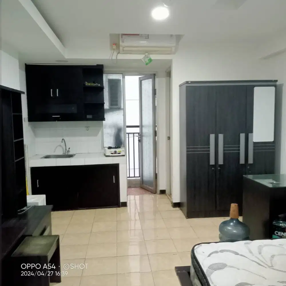 Disewakan Apartment Green Park View  ,Unit Studio Furnished.