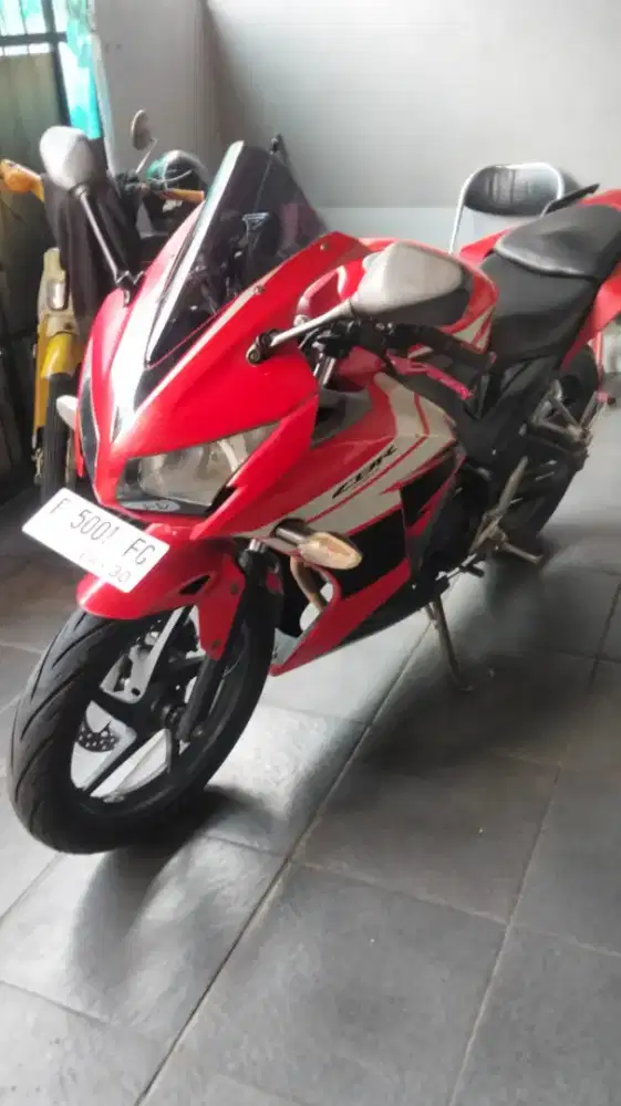 Honda CBR 150 R Lokal K45