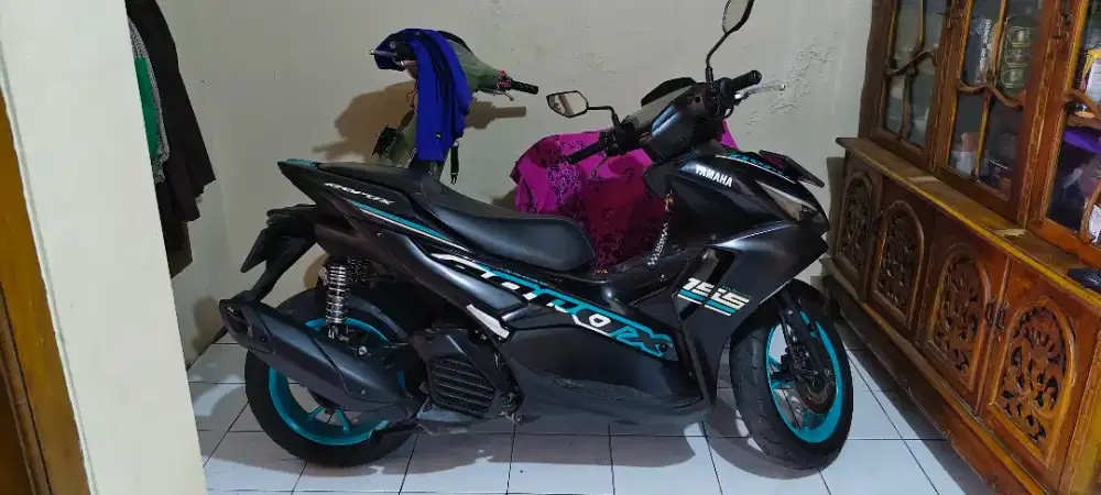 Yamaha Aerox Conected 2025