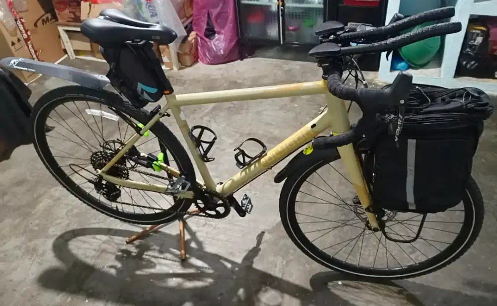 Sepeda Gravel Polygon Bend RIV Limited Edition