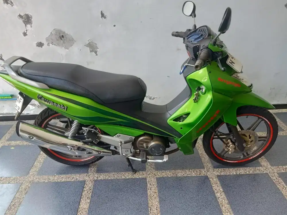 DIJUAL MOTOR KAWASAKI ZX 130CC MULUS KOLEKSI