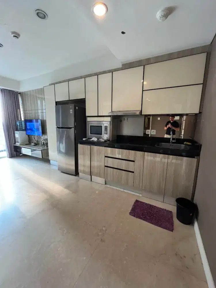 sewa murah apartemen landmark residence 1 BR furnished