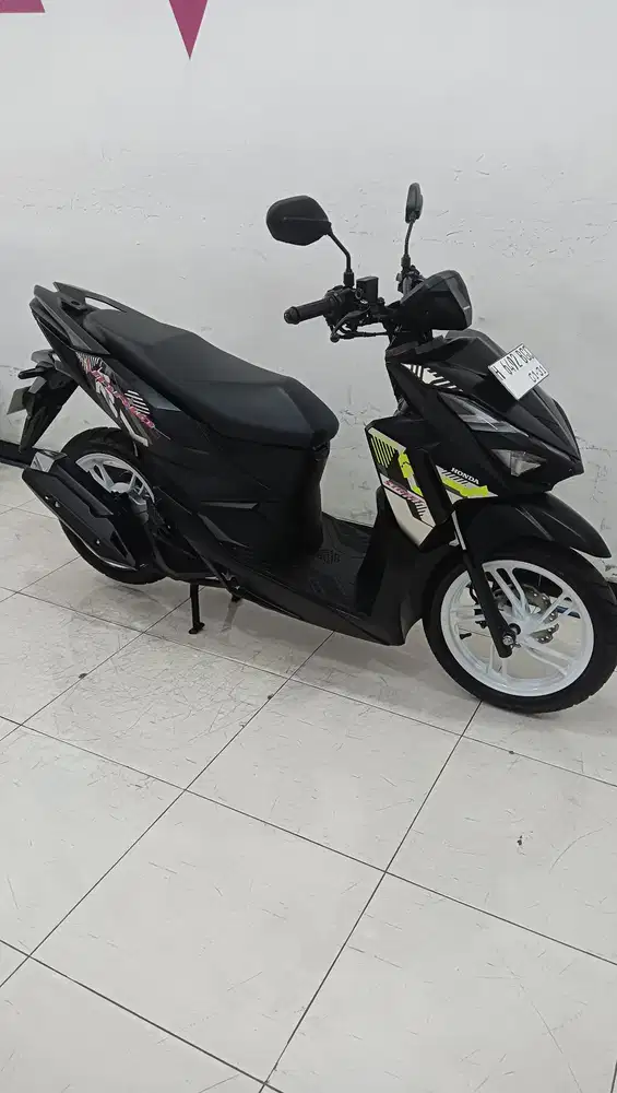 Honda New Vario Street 2025 km.1.200