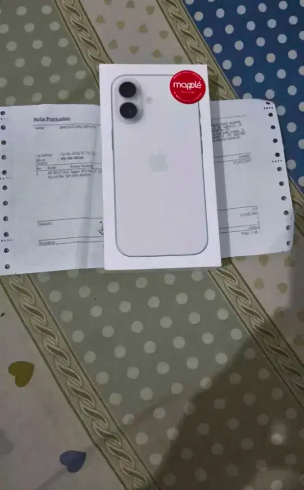 Handphone Iphone 17 White Ram 256 New Segel