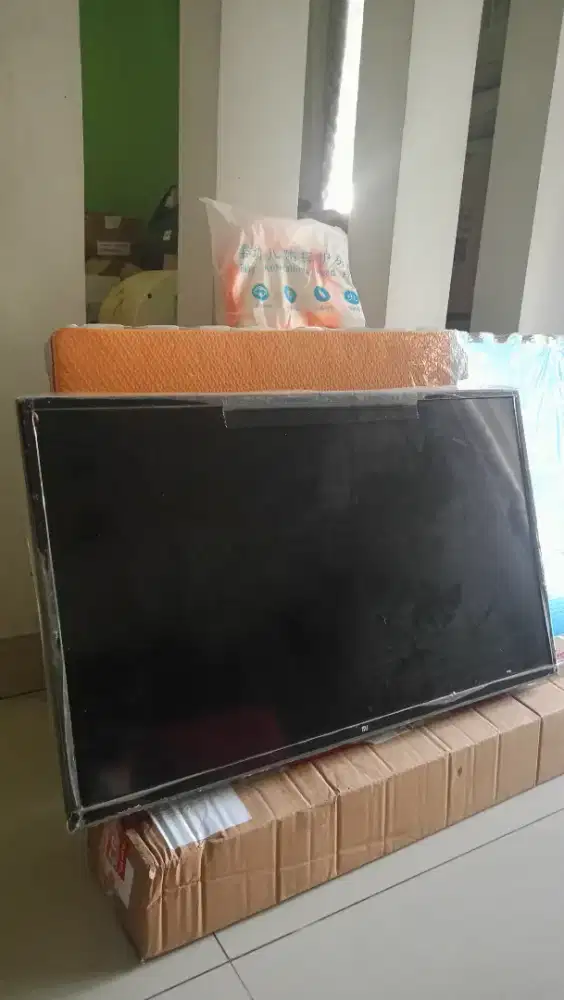 XIAOMI 32 inchi SMART TV