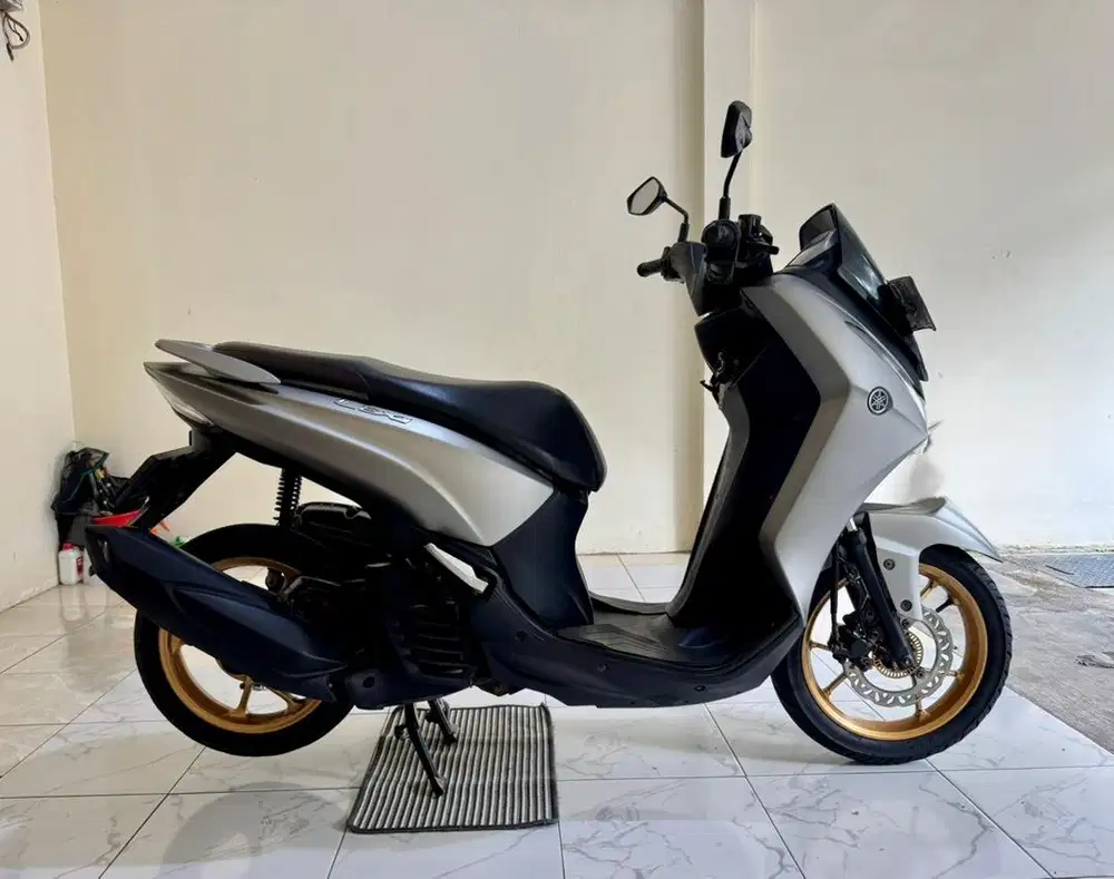 Yamaha Lexi 125 VVA 2018 MULUSSS Surat Lengkap