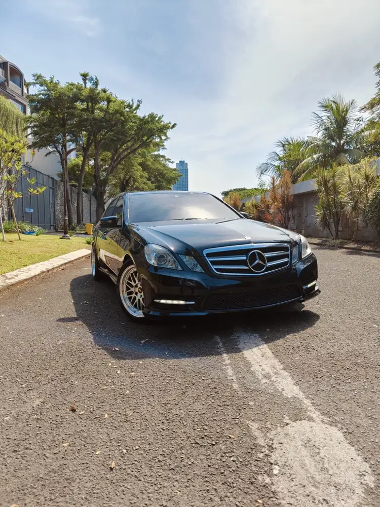 Mercy E-Class e250 AMG 2013 Black (Rawatan)