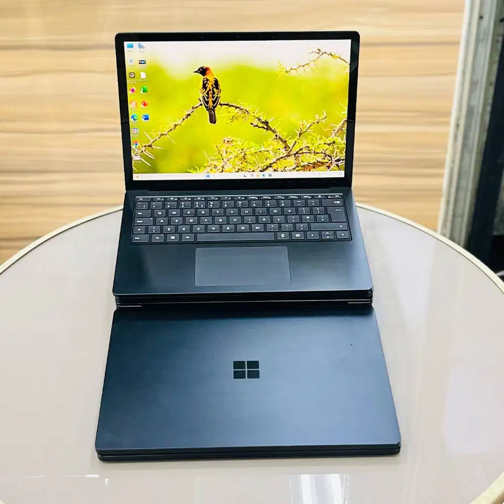 SURFACE LAPTOP 3 TOUCHSCREEN core i7 Gen 10 Ram16GB/Ssd512GB *RDC