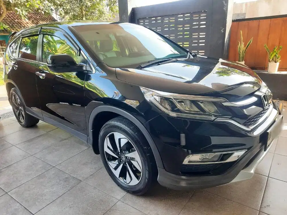 Mobil CRV 2015 2.4 AT Gen 4 Plat AB Sleman Jogja Hitam Non Prestige