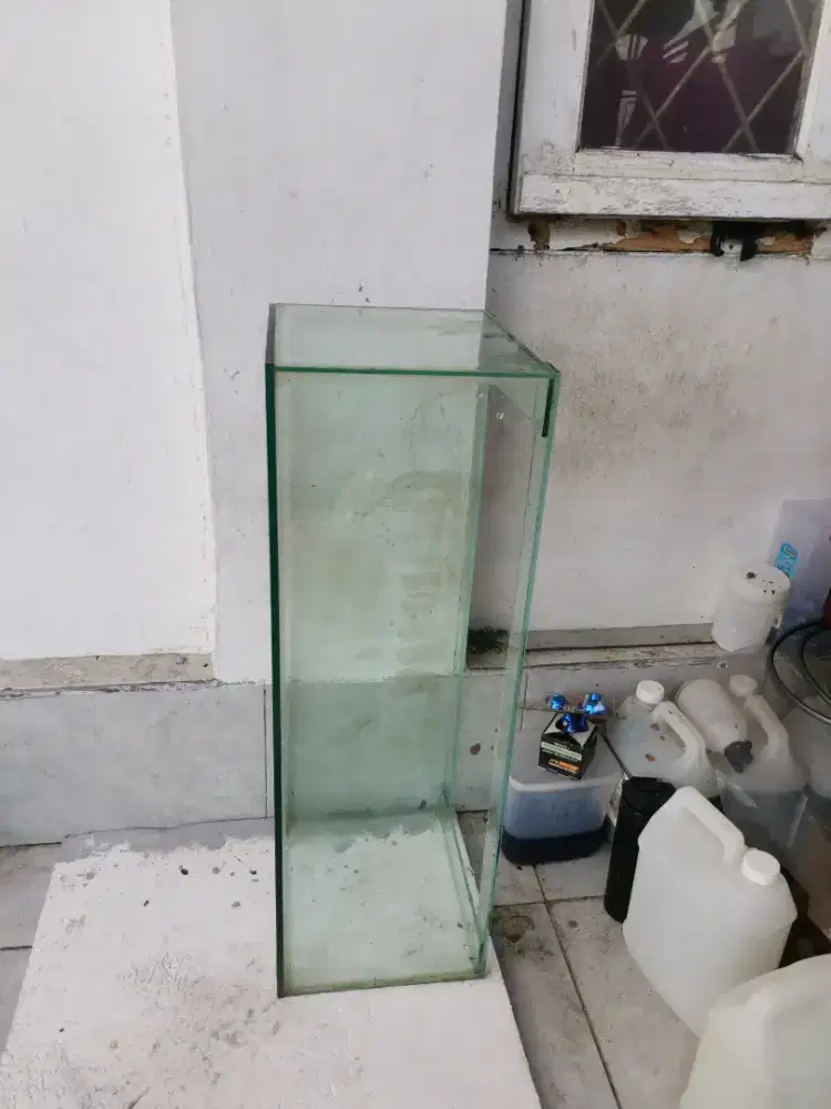 Akuarium borongan