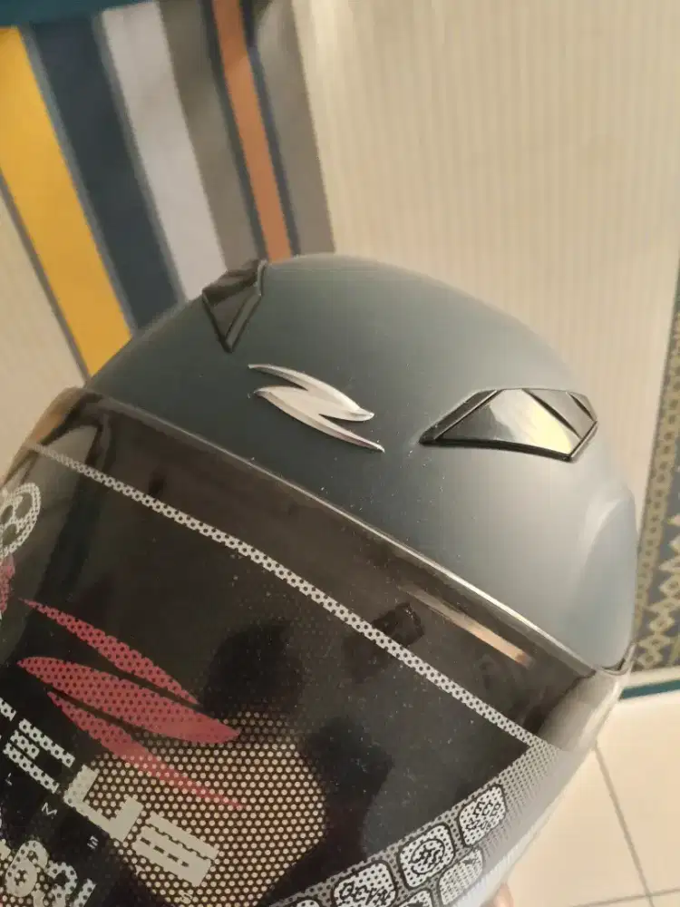 Helm Zeus zs631