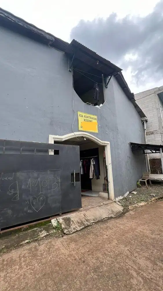 DIJUAL KONTRAKAN 14 PINTU