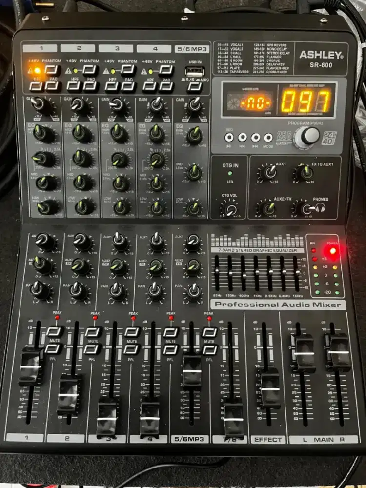 Mixer ASHLEY SR600