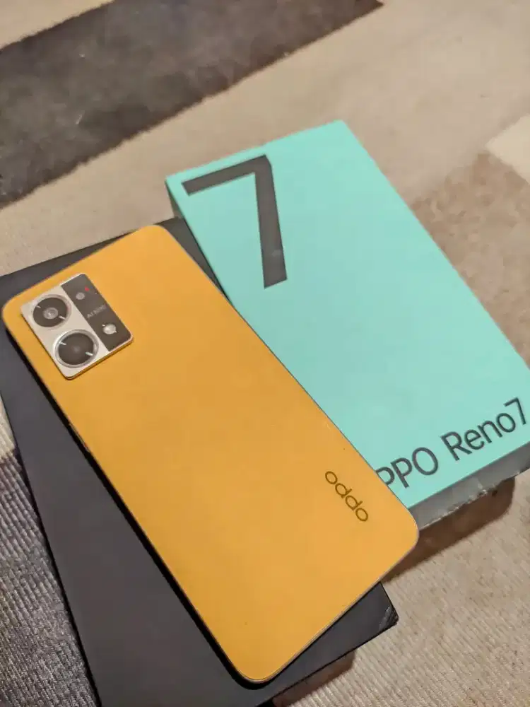 Oppo Reno 7 8/256gb Lengkap ori no minus