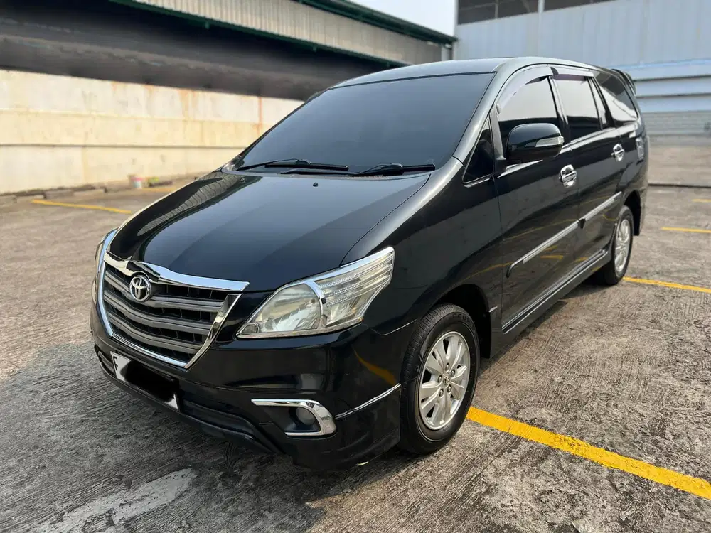 Kijang Innova G Automatic AT Bensin Luxury Captain Seat 2014