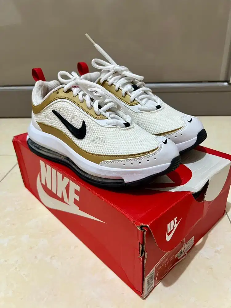 Sepatu Nike Air Max AP