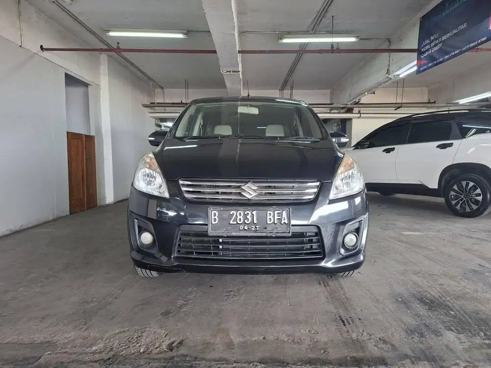 SUZUKI ERTIGA GX AT MATIC 2014 HITAM