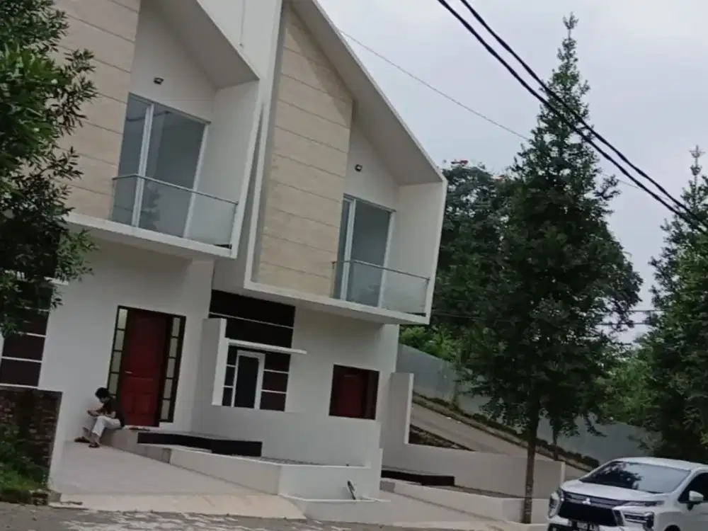 BELUM PERNAH DIHUNI! SEWA RUMAH BARU 2 LANTAI 3 KT 3 KM DI CHANTIKA RESIDENCE BANDUNG TIMUR