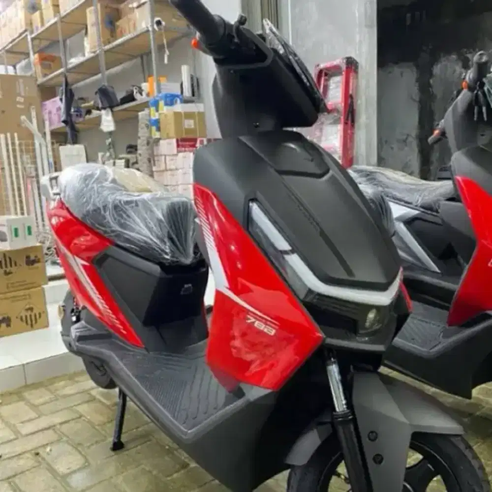 uwinfly t78b habis kan stock