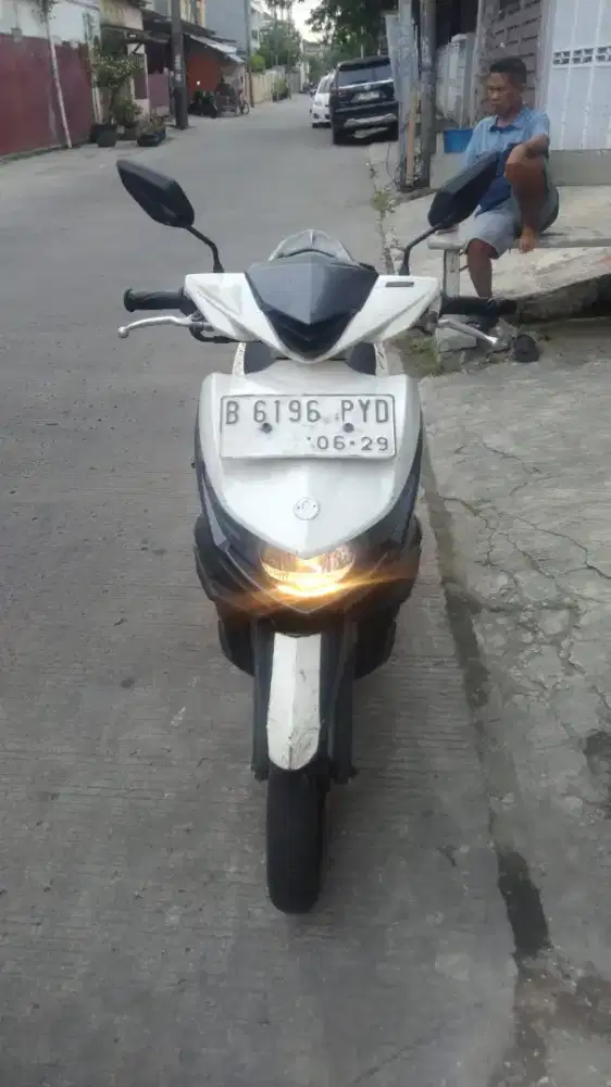 xeon gt 125 cc th 2014 mulus bagus mesin sehat