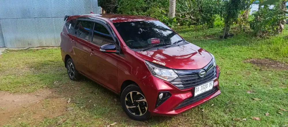 Daihatsu sigra tipe R tahun 2023