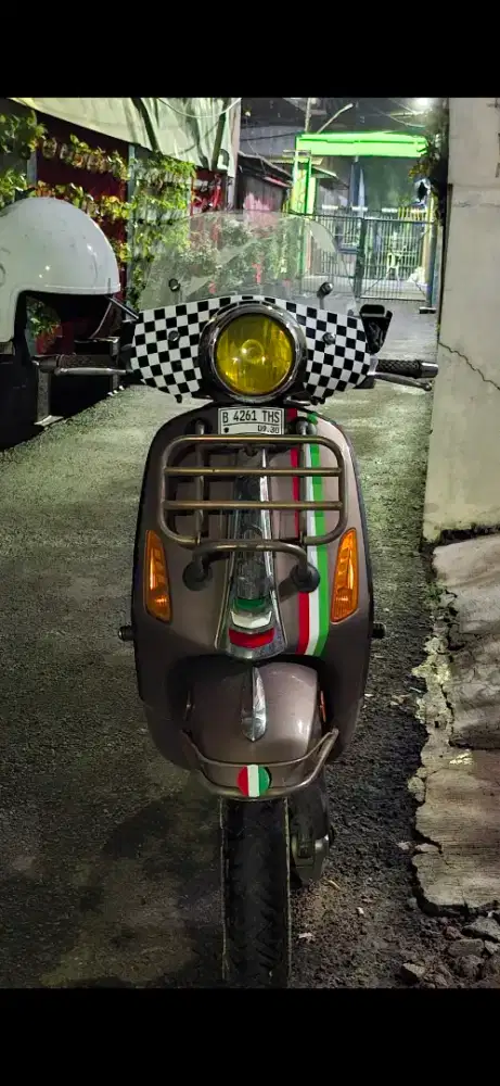 Jual Vespa Primavera 150 3V 2015 Coklat Brown