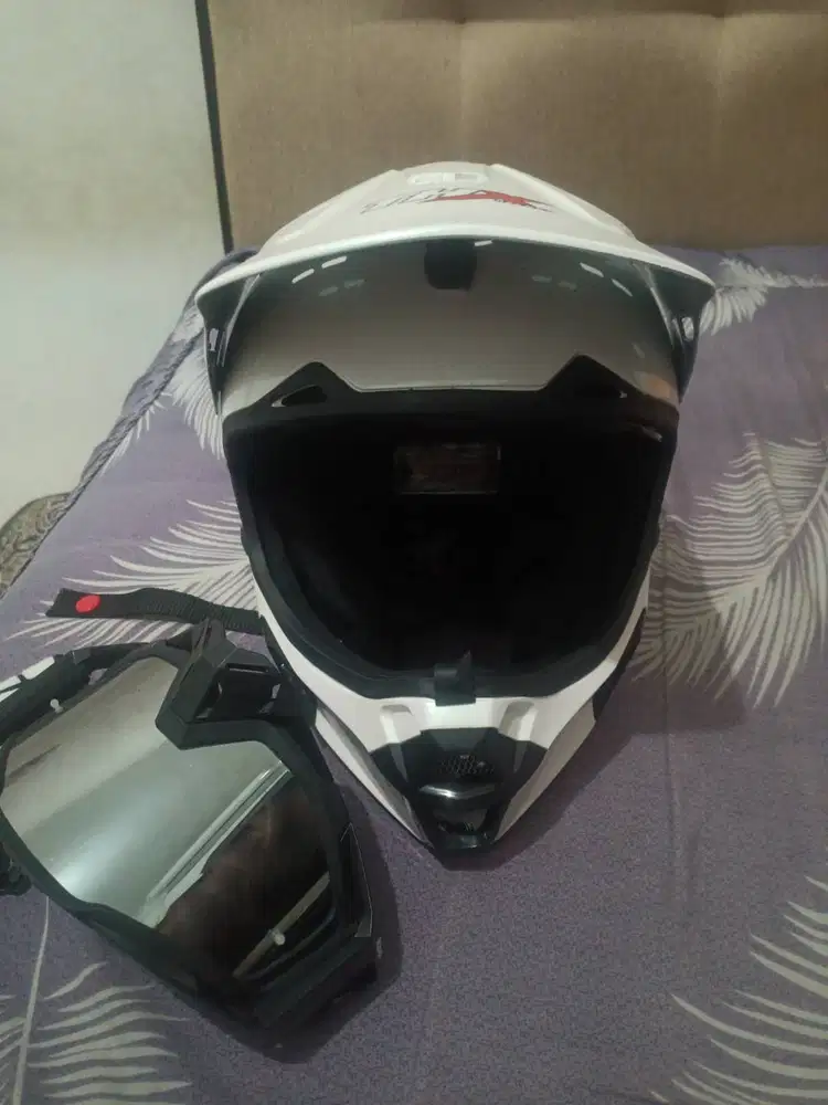 Helm THX baru pakai sesekali