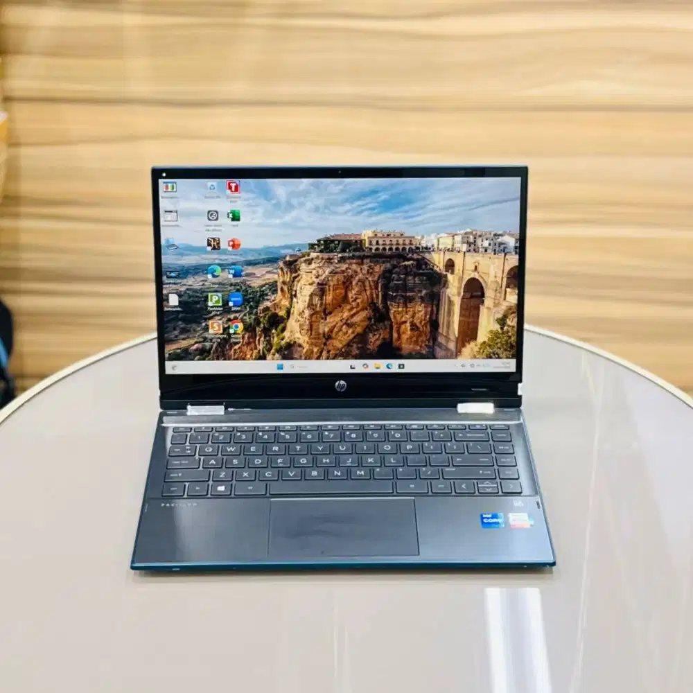 HP PAVILION X360 CONVERTIBLE 14 TOUCHSCREEN i7 Gen11 16GB/512GB *RDC