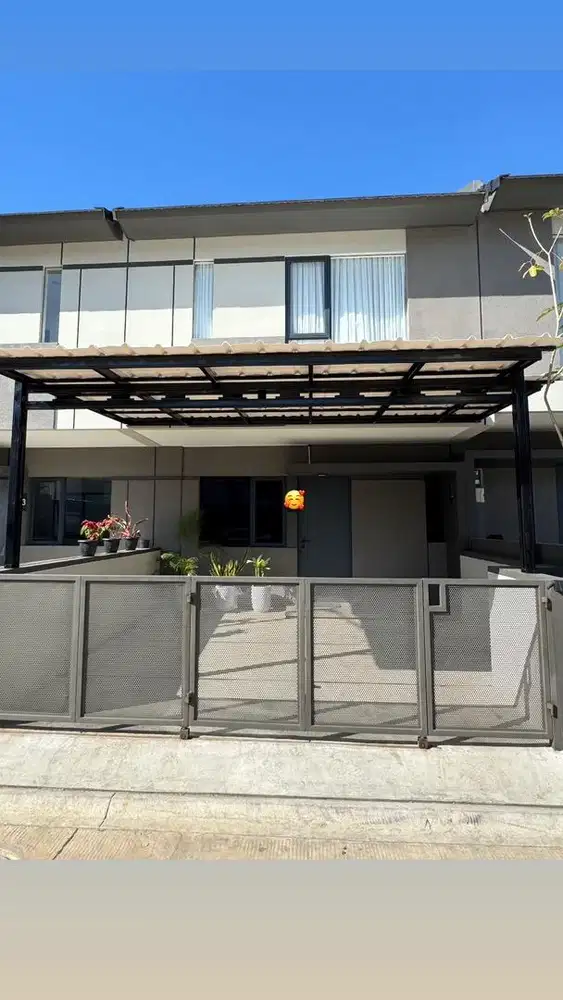 Disewakan rumah premium cluster Xpana karawaci