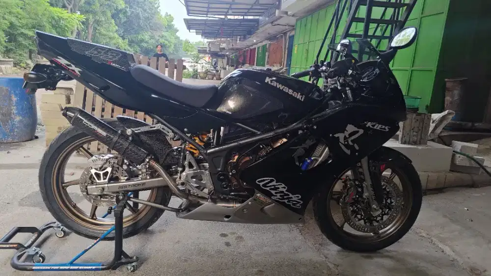 Kawasaki Ninja RR Old 2010