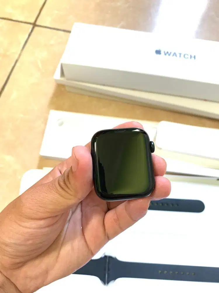 Apple Watch SE Gen 2 (2023)