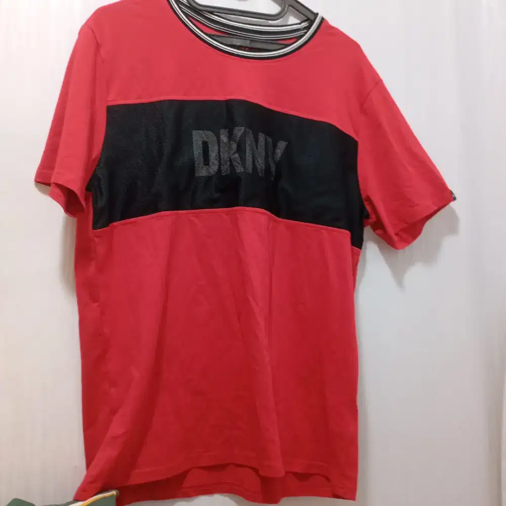 Kaos DKNY size L original