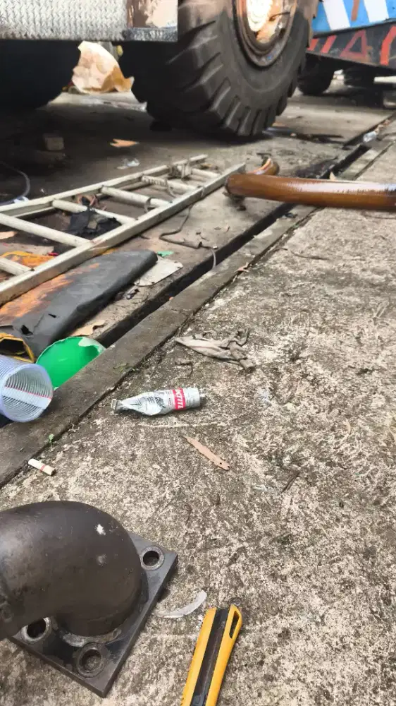 Dibutuhkan mekanik truck alat berat