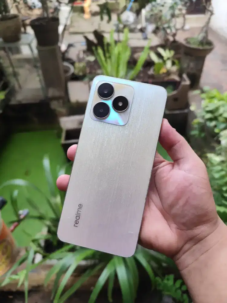 Realme c53 6+/128 kondisi mulus
