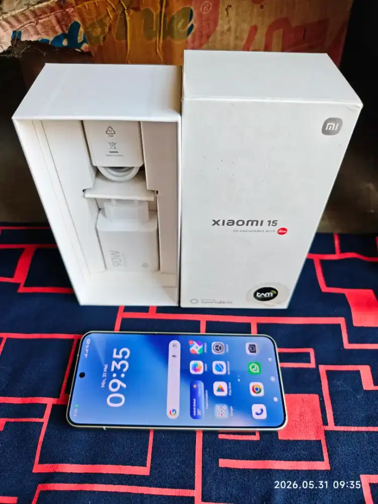 Xiaomi 15 12/256 Fullset ori segel mulus no minus garansi On 2027