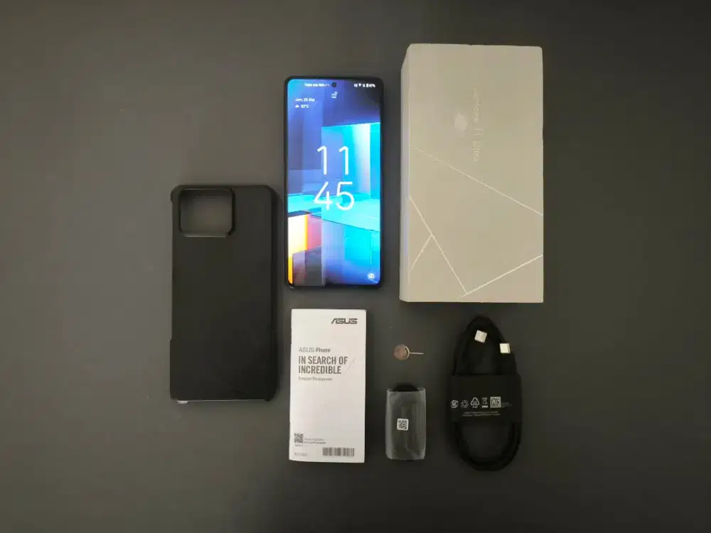Asus Zenfone 11 Ultra 12/256 - Fullset Istimewa, Ex Garansi Resmi